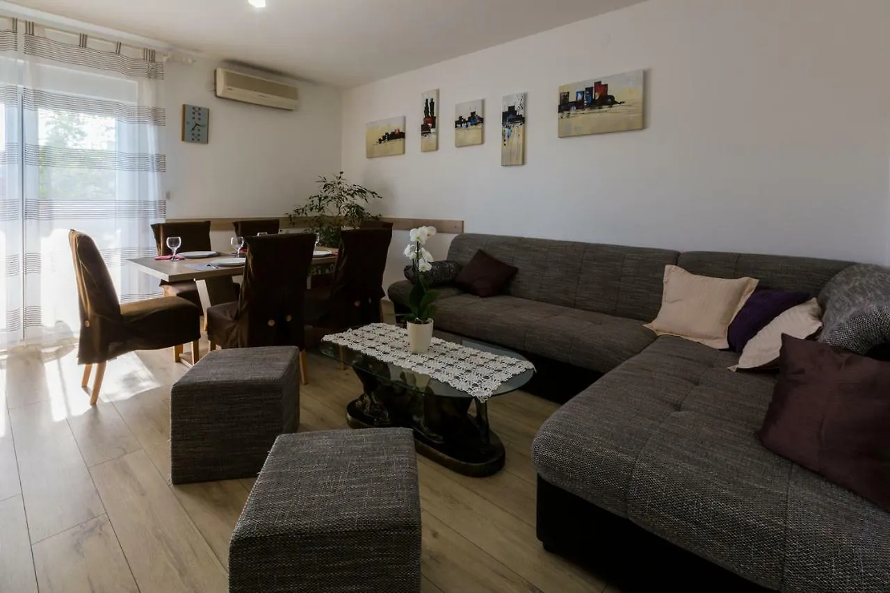 Apartment Broz Hotel Crikvenica Croatia
